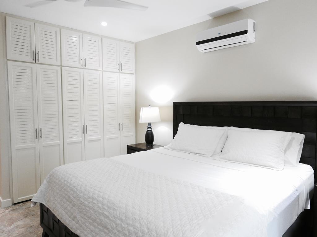 The Elephant Castle Beach Front Penthouse Manuel Antonio Esterno foto