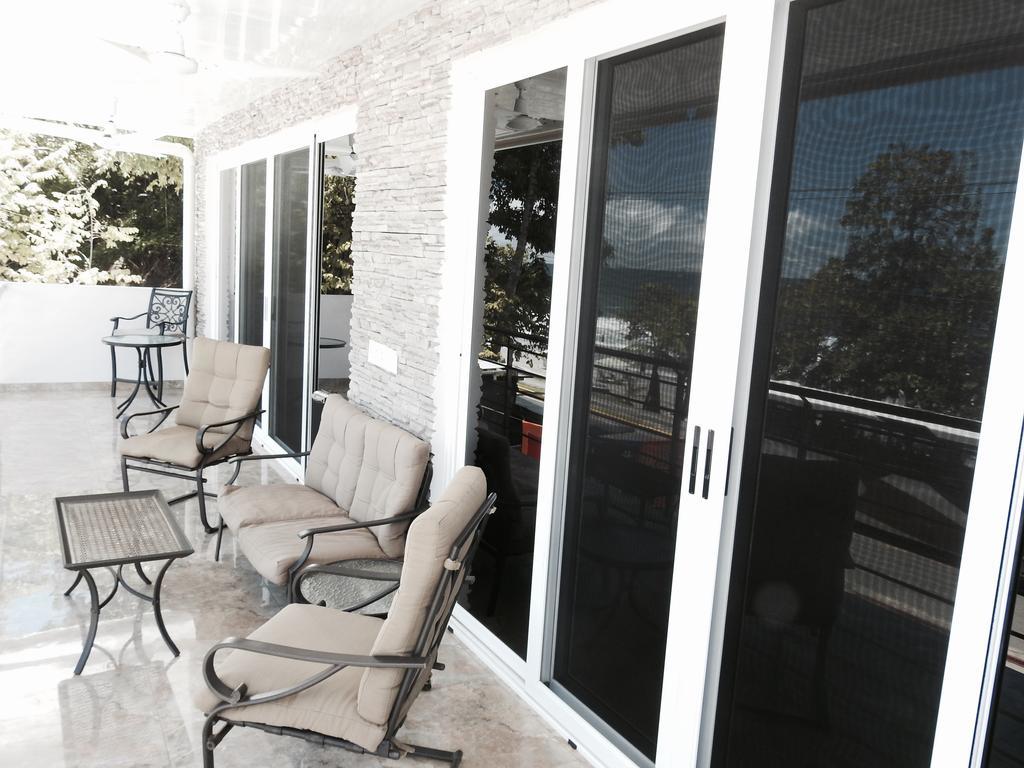 The Elephant Castle Beach Front Penthouse Manuel Antonio Esterno foto